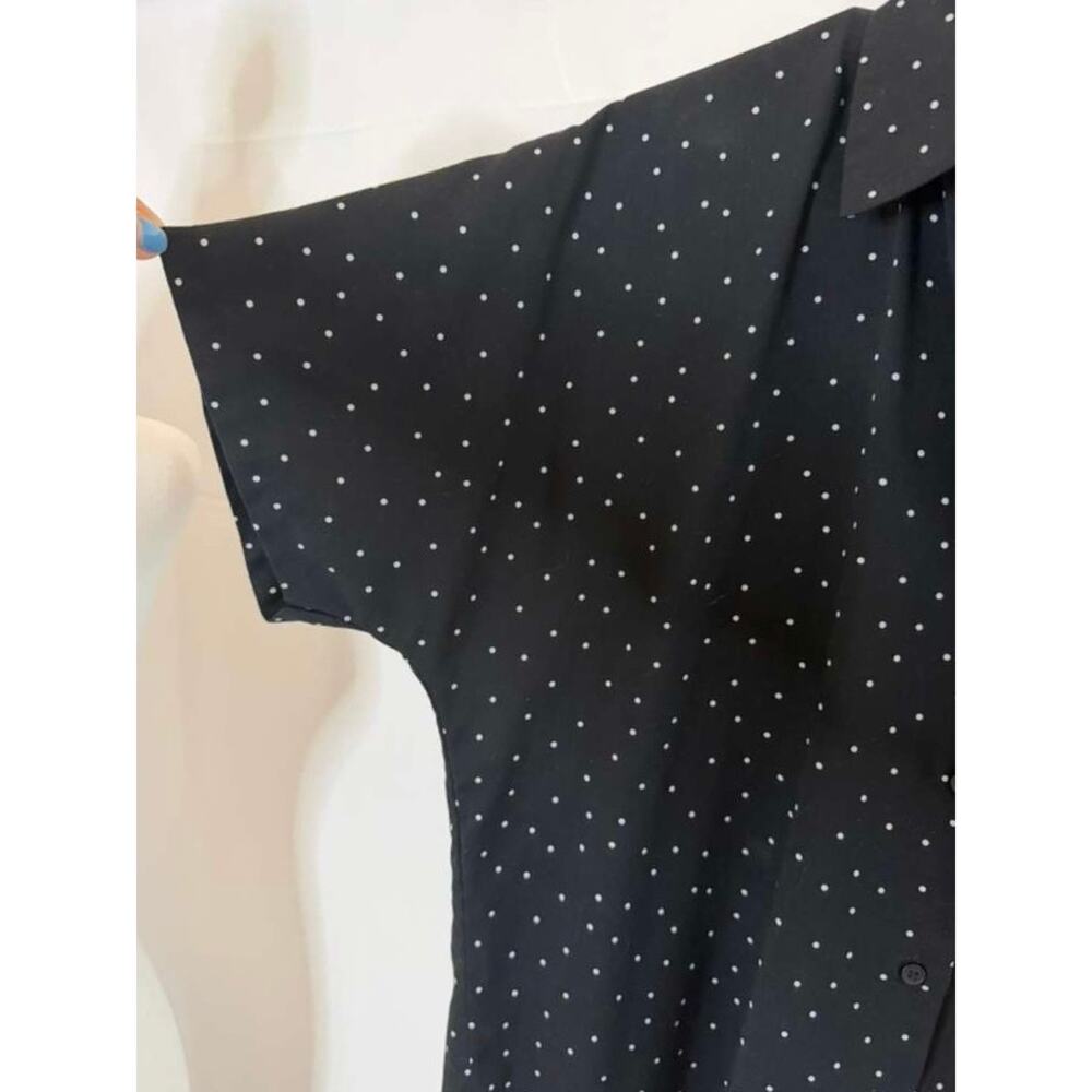 Uniqlo Rayon Blouse | Short Sleeve | mini dot print in Black sz. S - Picture 7 of 9